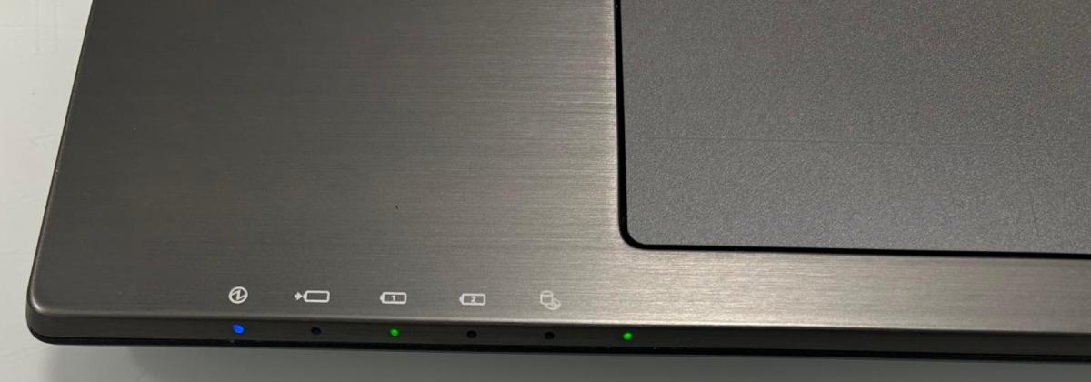 Fujitsu LIFEBOOK E744